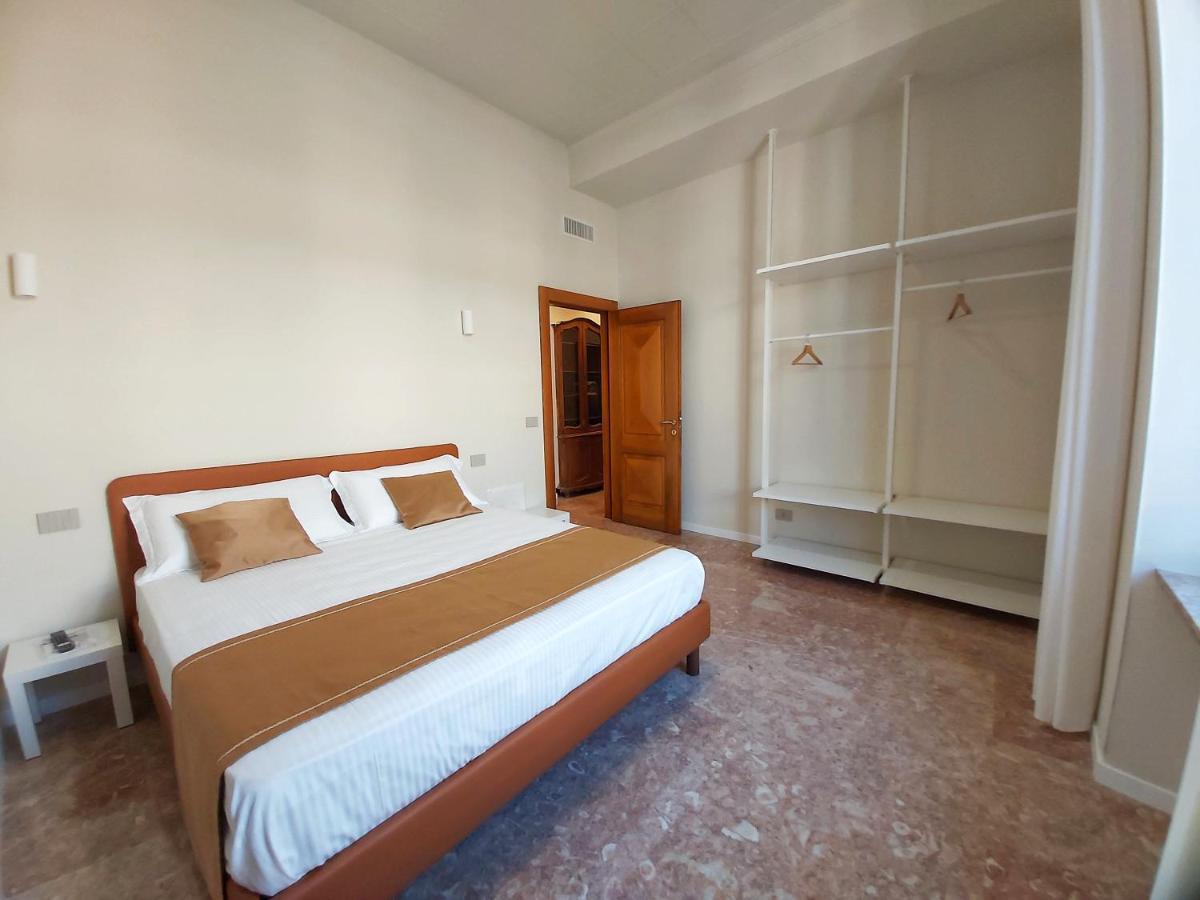 Apartament Le Due Piazze Genua Zewnętrze zdjęcie